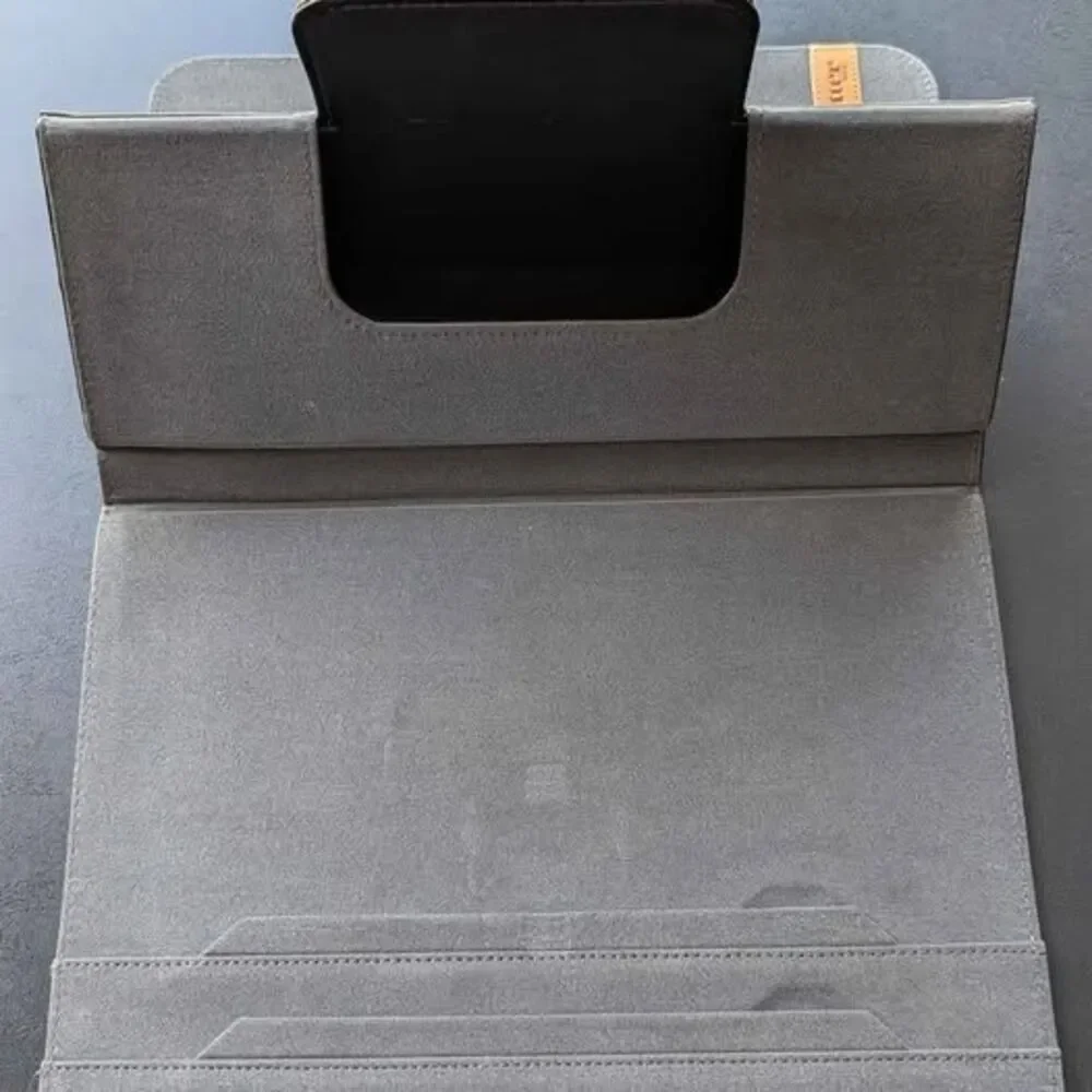Black Otter Box Tablet Folio Case